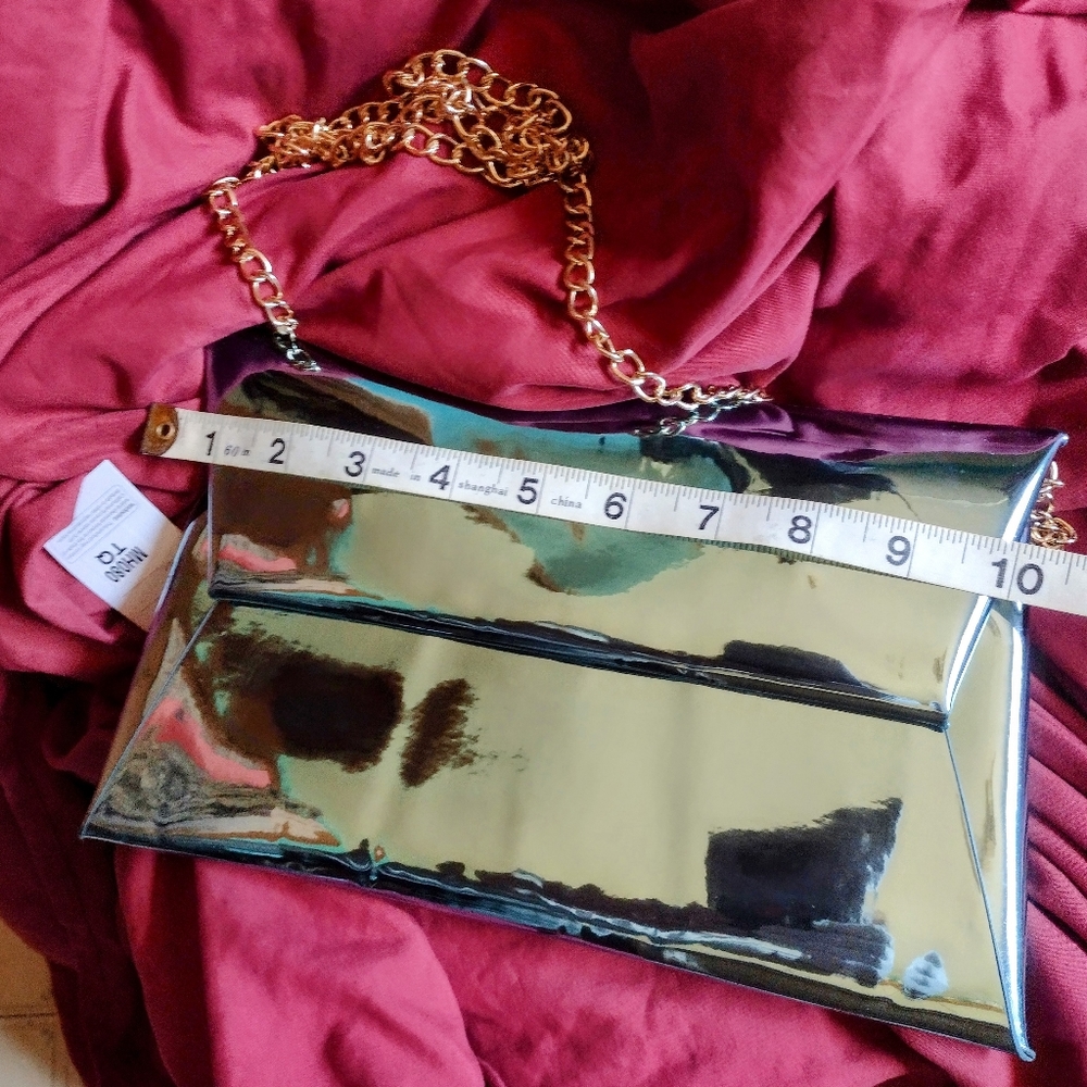 Metallic powder Blue envelope style crossbody bag 🛍️